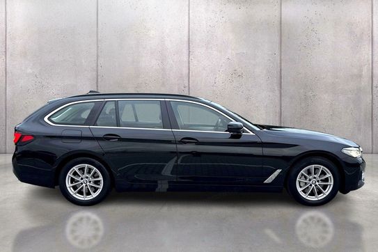 BMW Seria 5 530i xDrive mHEV sport-aut