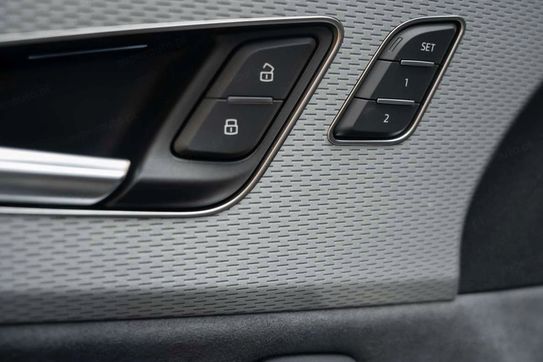 Audi Q7 60 TFSI e quattro S Line