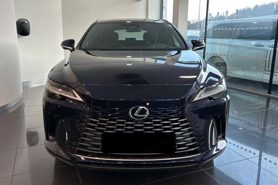 Lexus RX 350h Omotenashi