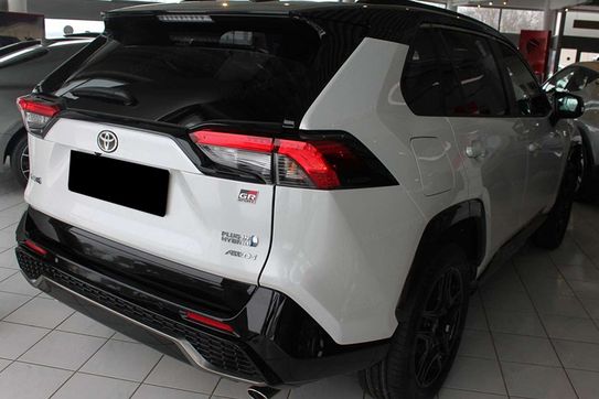 Toyota RAV4 GR Sport 2.5 Plug-In Hybrid