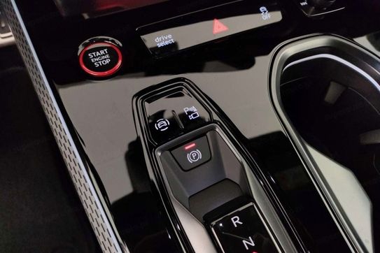 Audi A6 TFSI quattro