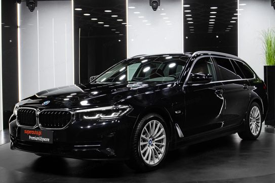 BMW Seria 5 530e Luxury Line sport-aut