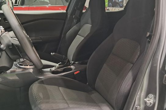 Nissan Juke 1.0 DIG-T Acenta DCT