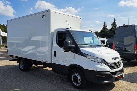 Iveco Daily 35C16 Kontener 8EP + Winda