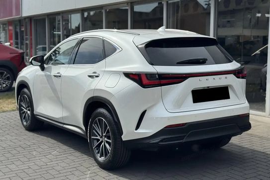Lexus NX 350h Elegance 2.5 Hybrid AWD