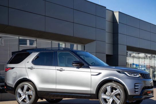 Land Rover Discovery V 3.0 D250 mHEV R-Dynamic SE