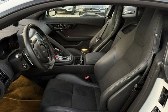 Jaguar F-Type R-Dynamic