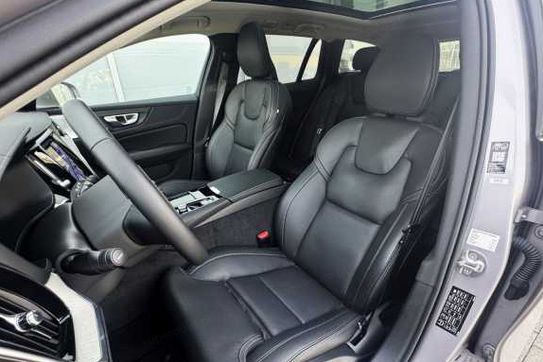 Volvo V60 T6 AWD Plug-In Hybrid Ultra Bright aut