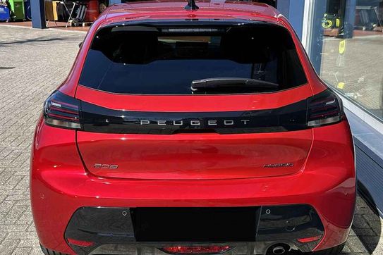 Peugeot 208 Allure e-DCS6  1.2 mHEV