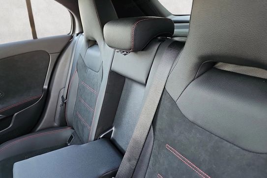 Mercedes Klasa A 250 e PHEV AMG Line 8G-DCT