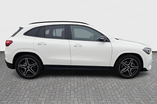 Mercedes GLA 200 AMG Line