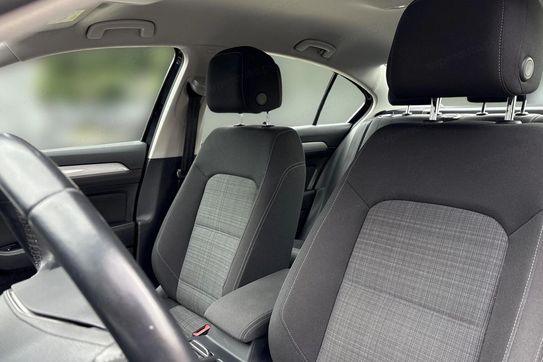 Volkswagen Passat 1.5 TSI EVO Business