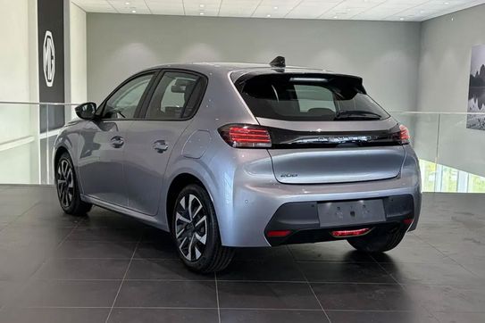 Peugeot 208 Edition e-DCS6 1.2 mHEV