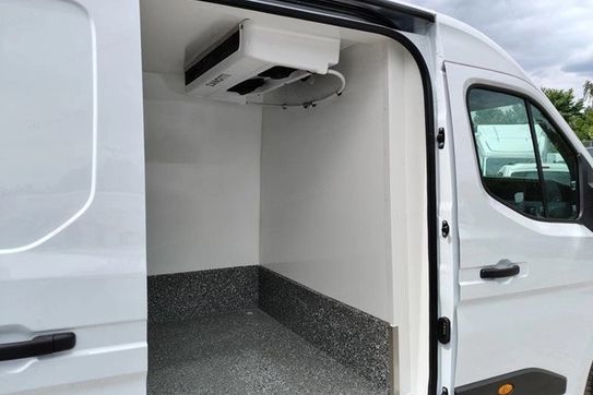 Renault Master L3H2 Izoterma