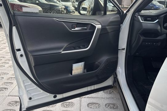 Toyota RAV4 Selection 2.5 Hybrid