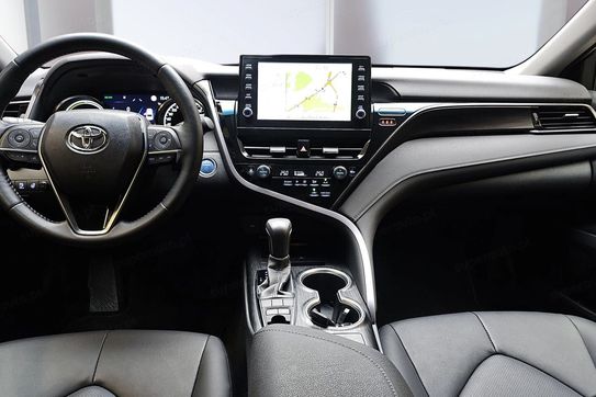 Toyota Camry 2.5 Hybrid Executive CVT