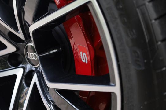Audi Q7 SQ7 TFSI quattro