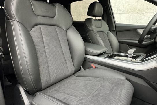 Audi Q7 50 TDI quattro S Line