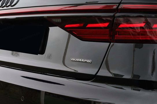 Audi A8 50 TDI quattro