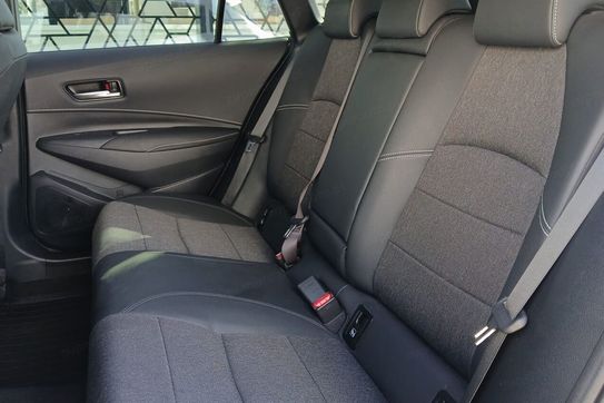 Toyota Corolla 1.8 Hybrid Style