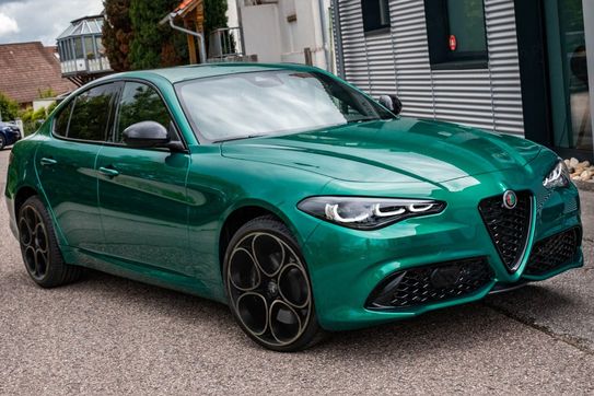 Alfa Romeo Giulia 2.0 Turbo Intensa Q4