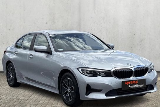 BMW Seria 3 318d