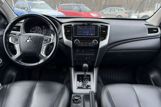 Mitsubishi L200 Instyle Plus AT