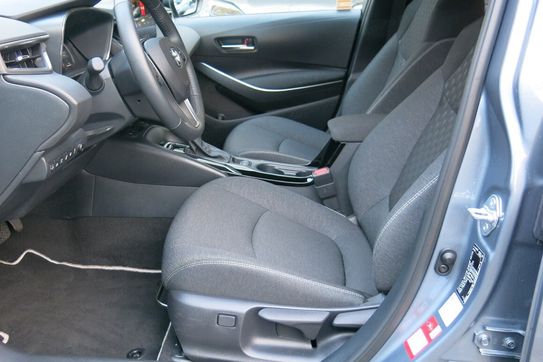 Toyota Corolla 1.8 Hybrid Style