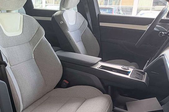Volvo EX90 Twin Performance AWD Ultra 7 os
