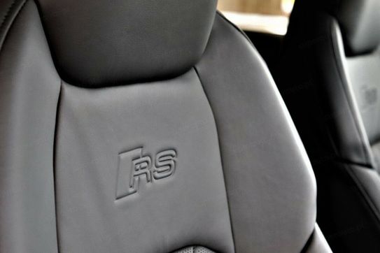 Audi A6 RS6 TFSI quattro Performance Avant