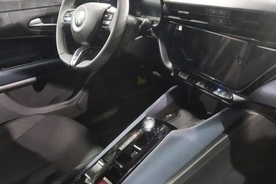 Alfa Romeo Junior Ibrida