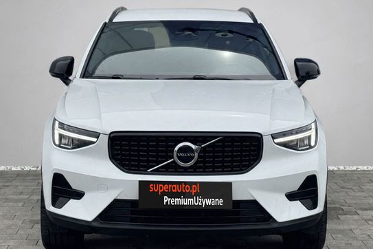 Volvo XC40 B3 Plus Dark