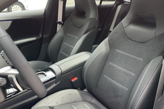 Mercedes CLA 200  AMG Line Shooting Brake