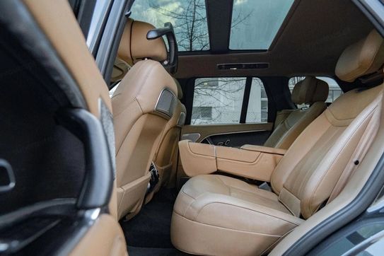 Land Rover Range Rover D350 Autobiography