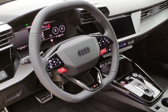 Audi A3 RS3 TFSI quattro Sportback