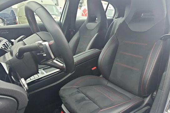 Mercedes Klasa A 200 AMG Line