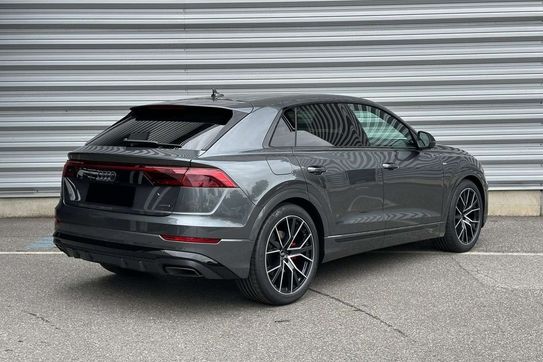 Audi Q8 TFSI e quattro