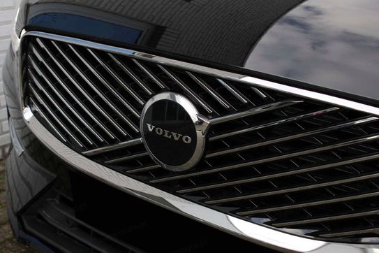 Volvo XC60 T6 Plug-In Hybrid AWD Core