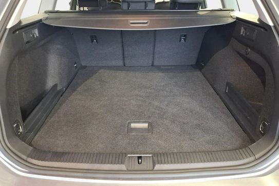 Volkswagen Passat 1.5 TSI EVO Elegance