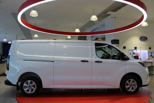 Ford Transit Custom 320 L2H1 Trend