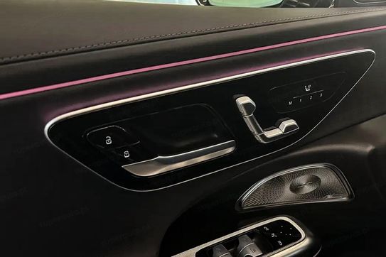 Mercedes Klasa E 300 de 4-Matic AMG