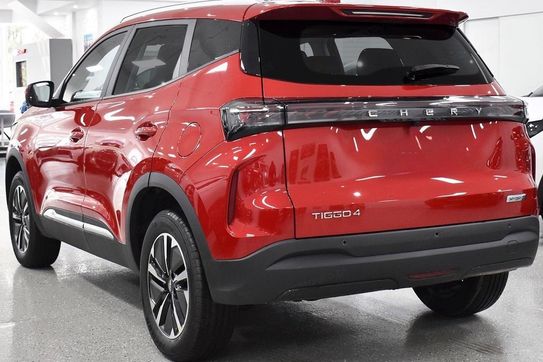 Chery Tiggo 4 Prestige 1.5 T-GDI HEV DHT