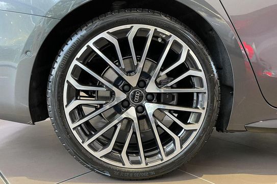 Audi A6 TFSI quattro