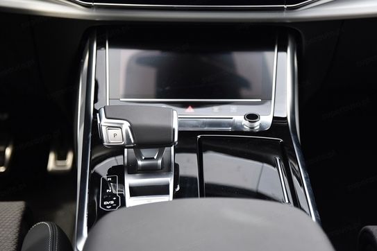 Audi Q7 TDI quattro S Line