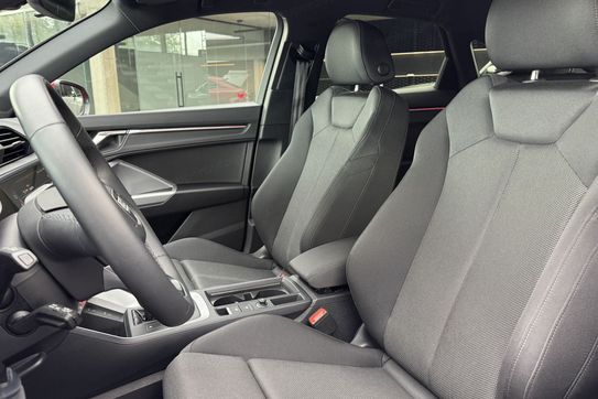 Audi Q3 35 TFSI S-Line