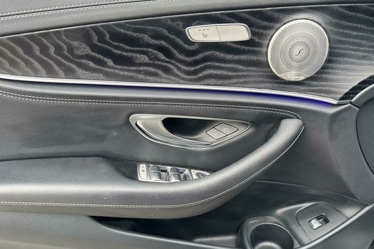 Mercedes Klasa E 300de AMG Line
