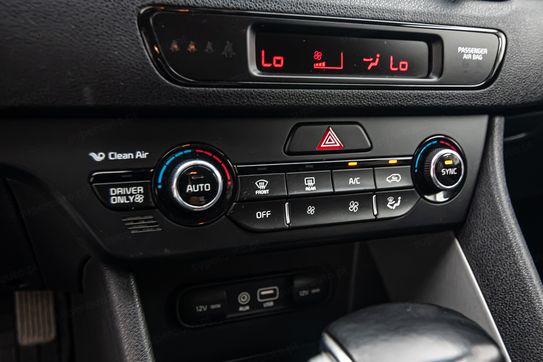 Kia Niro 1.6 GDI Hybrid M