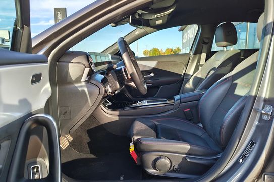 Mercedes Klasa A 220 4-Matic AMG Line