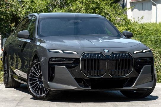 BMW Seria 7 740d xDrive M Sport
