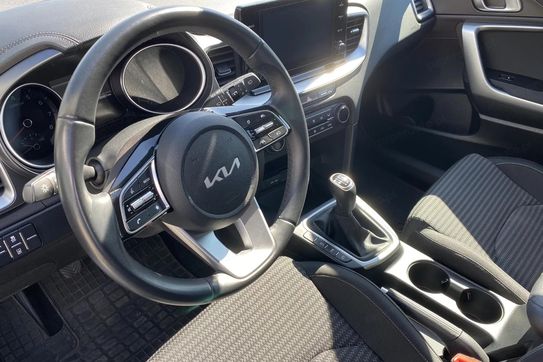 Kia Ceed 1.5 T-GDI M